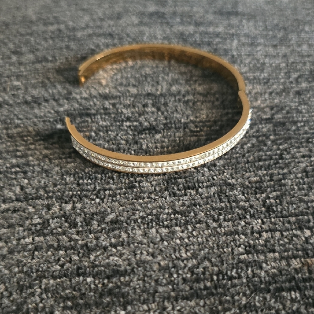 Elegant Gold and Silver Bangle Bracelet